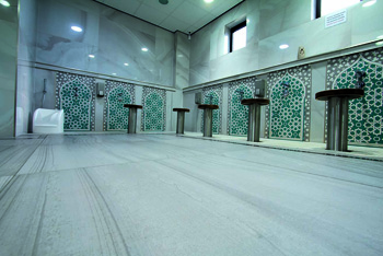 A stunning Roccia tile installation at Prestonâ€™s landmark Masjid e Salaam Mosque has been completed using a Tilemaster fixing system.
